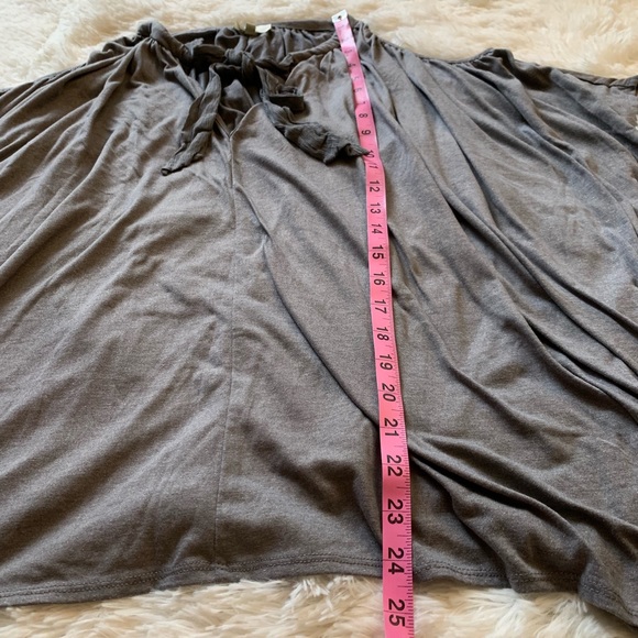 Anthropologie DELETTA Tulay cold shoulder top - Picture 3 of 6